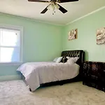 Modern 3Br Retreat, 1500Sf Near Destiny Usa