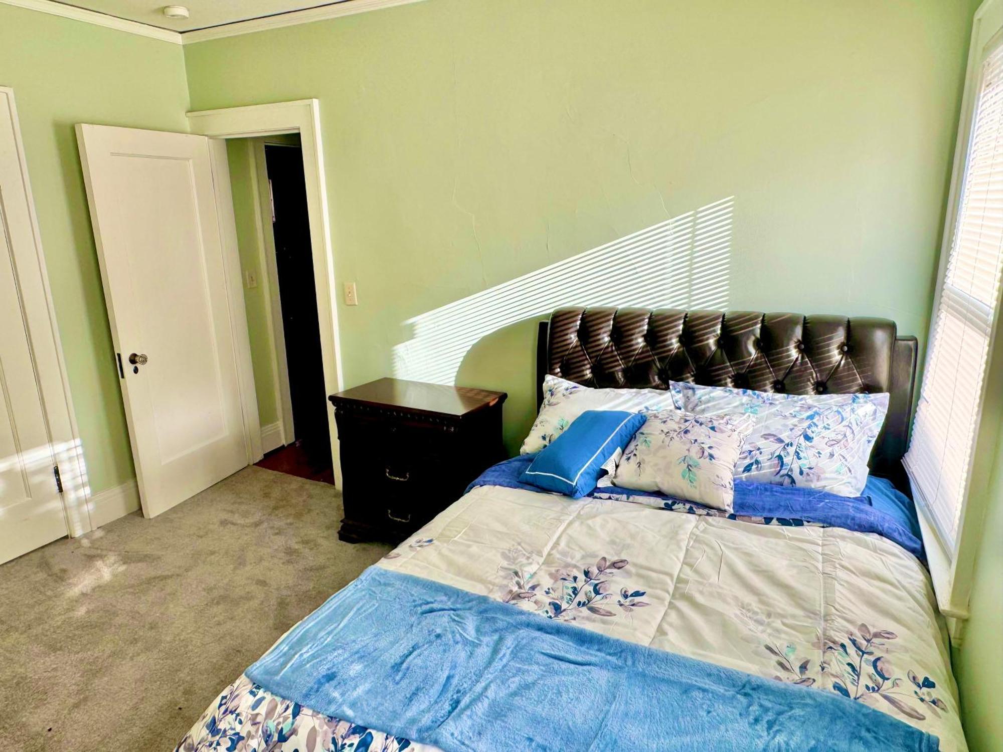 Apartment Modern 3Br Retreat, 1500Sf Near Destiny Usa